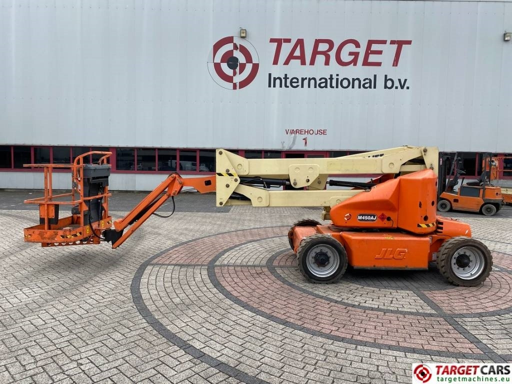 JLG M450AJ Electric Articulated Boom Work Lift 1572cm  leasing JLG M450AJ Electric Articulated Boom Work Lift 1572cm: obrázek 48