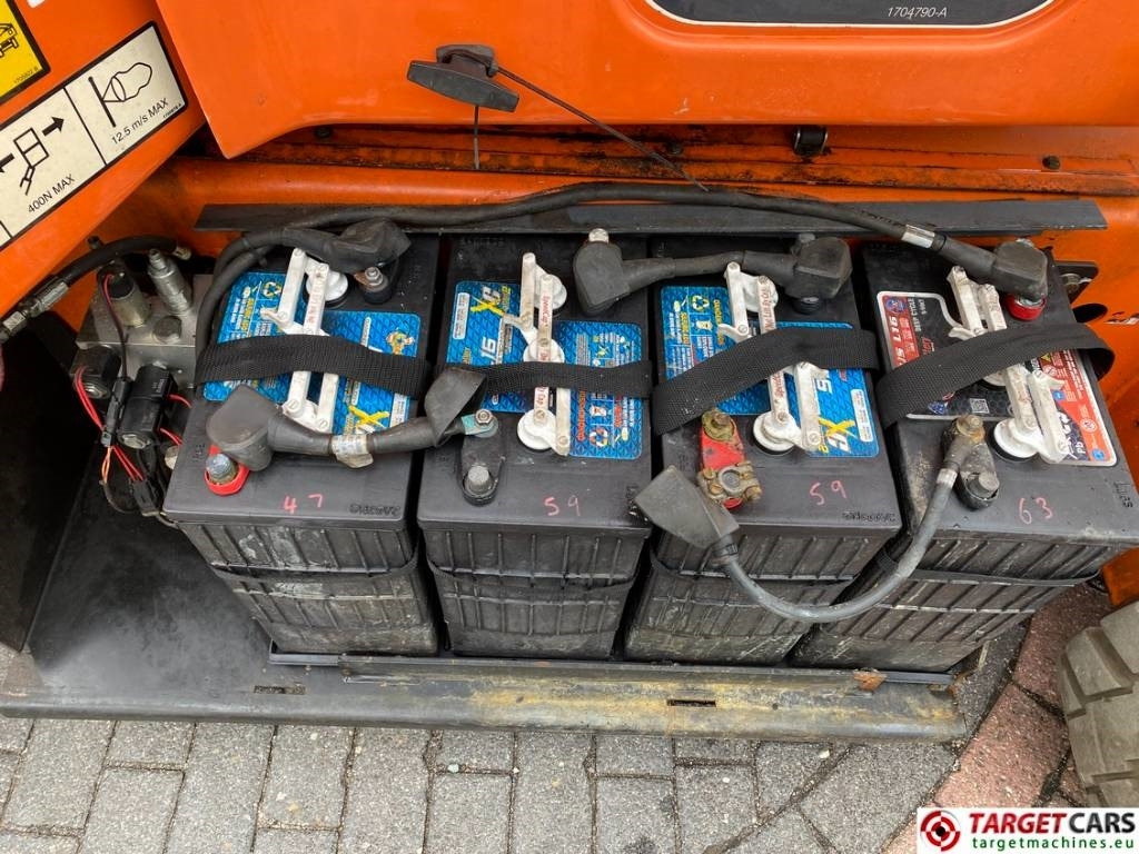 JLG M450AJ Electric Articulated Boom Work Lift 1572cm  leasing JLG M450AJ Electric Articulated Boom Work Lift 1572cm: obrázek 14