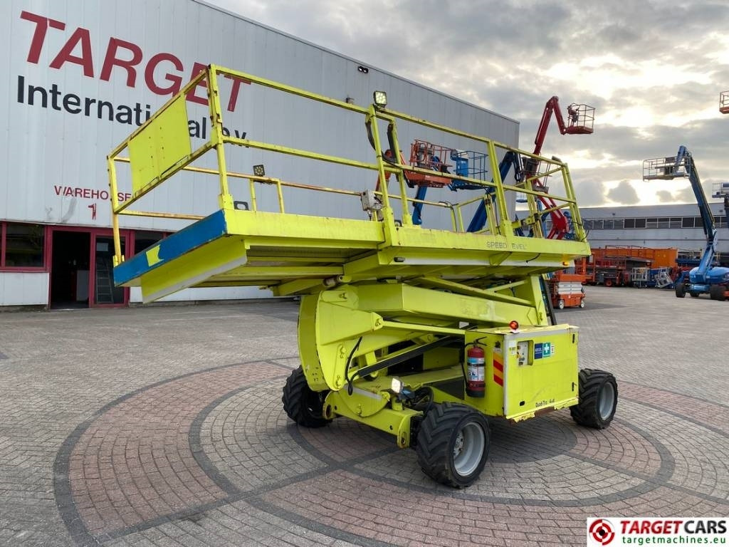 Nůžková plošina MEC 2684RT Diesel 4x4 Scissor Lift Speed-Level 992cm: obrázek 6