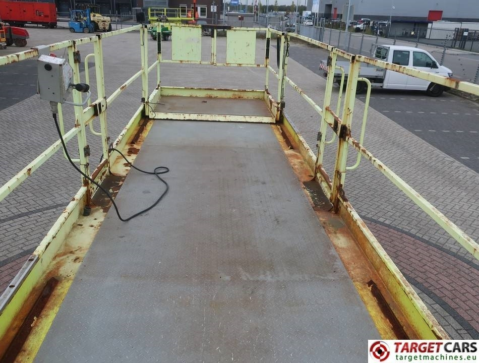 Nůžková plošina MEC 3392RT-T Diesel 4x4 Scissor Work LIft 1200cm: obrázek 24