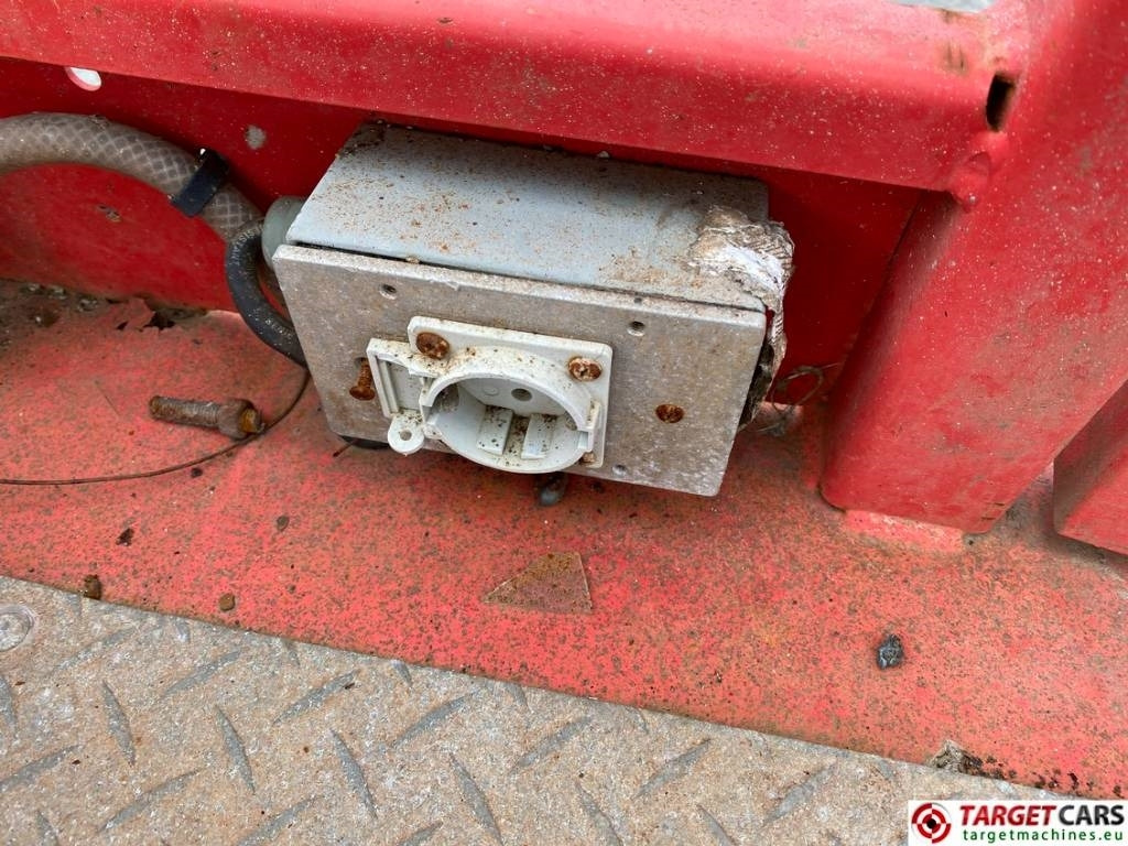 Nůžková plošina Manitou 140SC Diesel 4x4 Scissor Work Lift 1412cm: obrázek 19