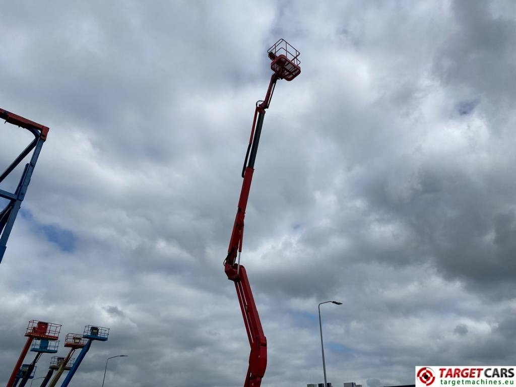 Kloubová plošina Manitou 170AETJL Bi-Energy Articulated Boom Lift 1690cm: obrázek 38