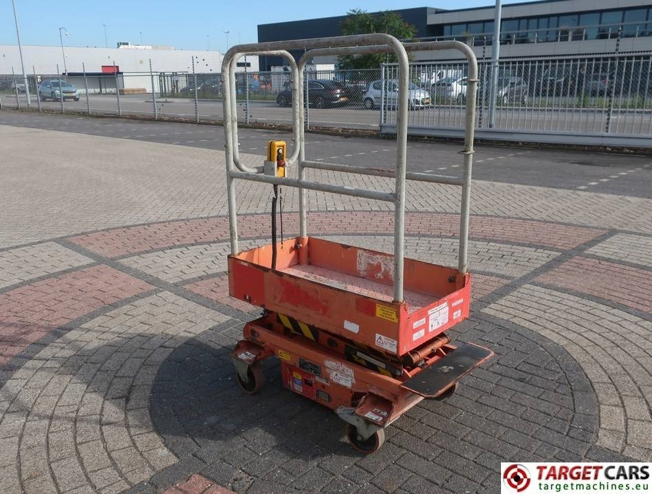 NSG Pop Up Electric Scissor Work Lift 363cm - Nůžková plošina: obrázek 2 NSG Pop Up Electric Scissor Work Lift 363cm - Nůžková plošina: obrázek 2