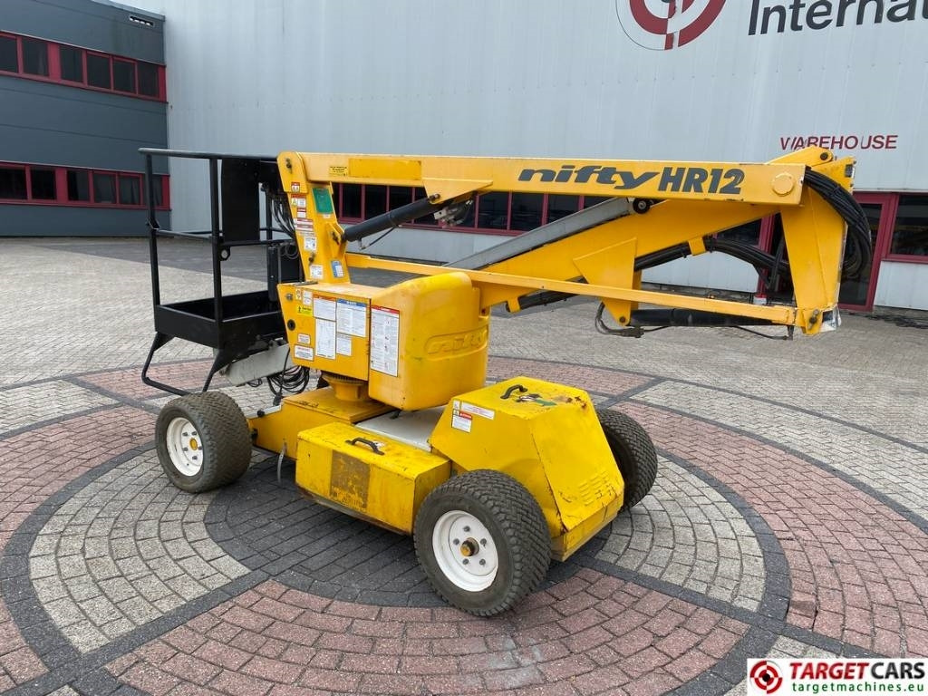 Niftylift HR12NDE HyBrid Articulated Boom Work Lift 1220cm  - Kloubová plošina: obrázek 4 Niftylift HR12NDE HyBrid Articulated Boom Work Lift 1220cm  - Kloubová plošina: obrázek 4