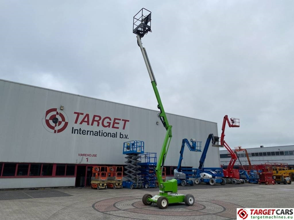 Niftylift HR12NE MK1B Electric Articulated Boom Lift 1220cm - Kloubová plošina: obrázek 5 Niftylift HR12NE MK1B Electric Articulated Boom Lift 1220cm - Kloubová plošina: obrázek 5