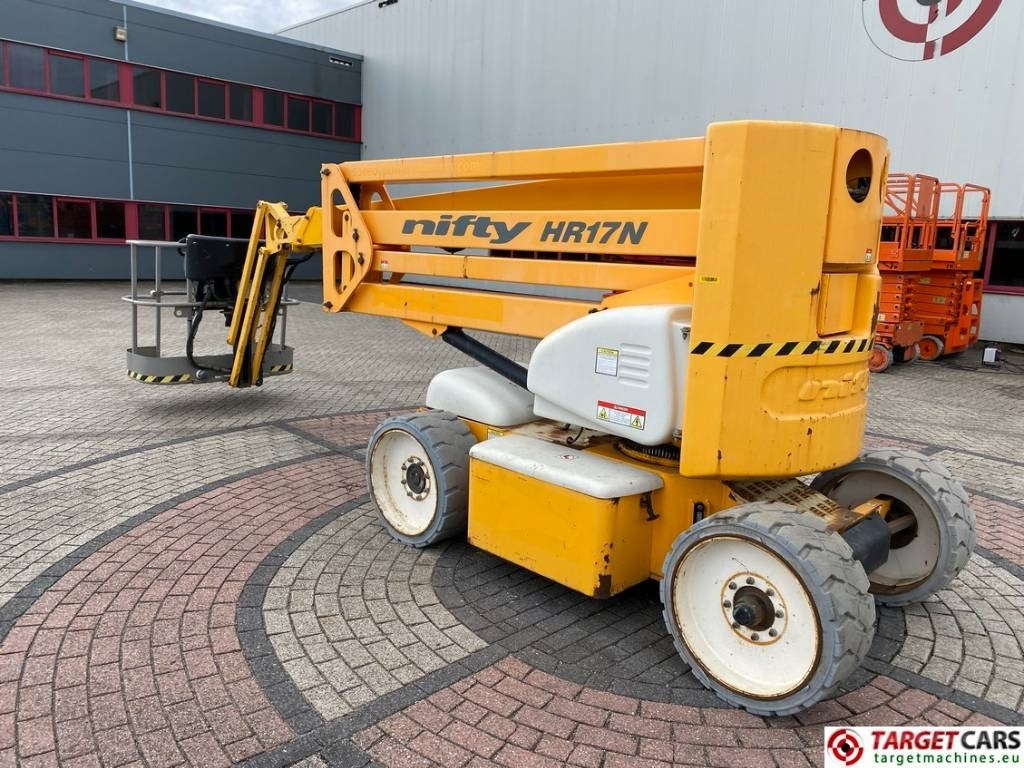 Niftylift HR17NDE Articulated HyBrid Boom Work Lift 1800cm - Kloubová plošina: obrázek 4 Niftylift HR17NDE Articulated HyBrid Boom Work Lift 1800cm - Kloubová plošina: obrázek 4
