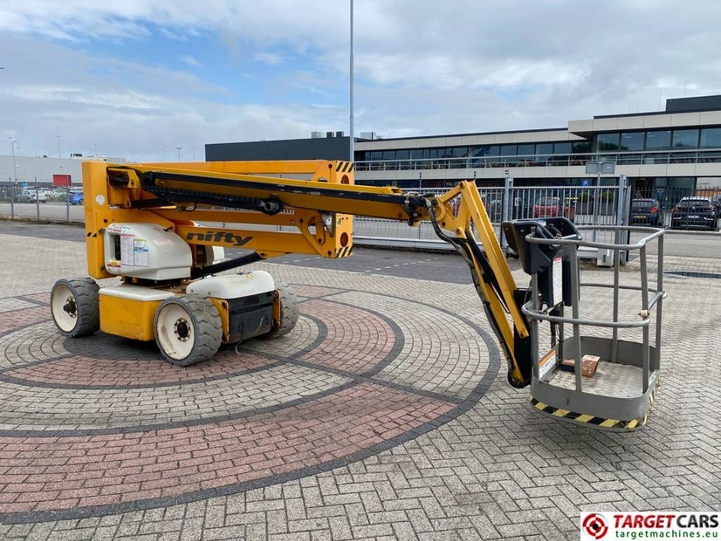 Niftylift HR17NDE Articulated HyBrid Boom Work Lift 1800cm - Kloubová plošina: obrázek 2 Niftylift HR17NDE Articulated HyBrid Boom Work Lift 1800cm - Kloubová plošina: obrázek 2