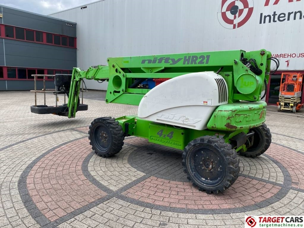 Niftylift HR21D Diesel 4x4 Articulated Boom Work Lift 2080cm - Kloubová plošina: obrázek 4 Niftylift HR21D Diesel 4x4 Articulated Boom Work Lift 2080cm - Kloubová plošina: obrázek 4