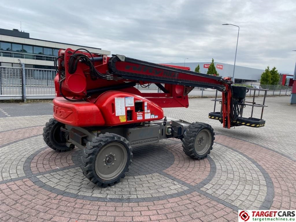 Niftylift HR21D Diesel 4x4 Articulated Boom Work Lift 2080cm - Kloubová plošina: obrázek 3 Niftylift HR21D Diesel 4x4 Articulated Boom Work Lift 2080cm - Kloubová plošina: obrázek 3