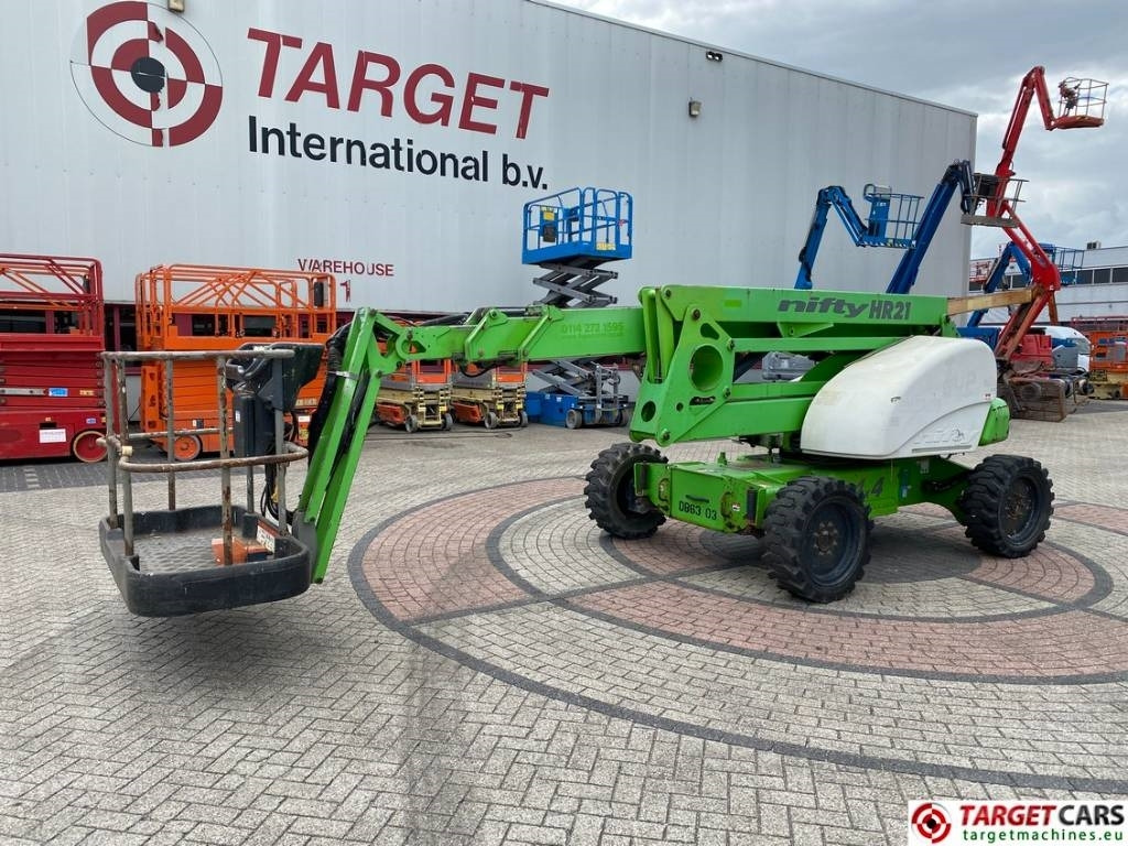 Niftylift HR21D Diesel 4x4 Articulated Boom Work Lift 2080cm - Kloubová plošina: obrázek 1 Niftylift HR21D Diesel 4x4 Articulated Boom Work Lift 2080cm - Kloubová plošina: obrázek 1