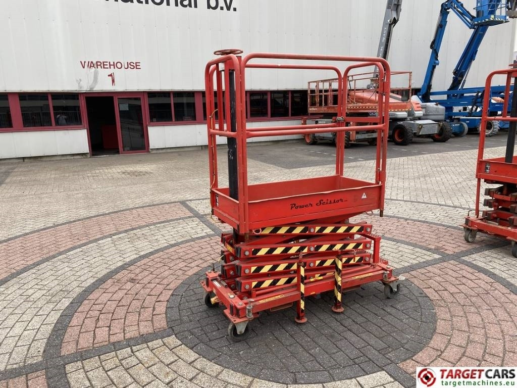 Power Scissor PS600 Manual Scissor Lift 600cm Defect - Nůžková plošina: obrázek 1 Power Scissor PS600 Manual Scissor Lift 600cm Defect - Nůžková plošina: obrázek 1