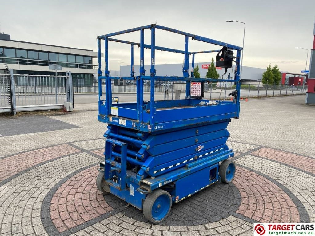 SkyJack SJ4732 Electric 4732 Scissor Work Lift 1165cm - Nůžková plošina: obrázek 3 SkyJack SJ4732 Electric 4732 Scissor Work Lift 1165cm - Nůžková plošina: obrázek 3