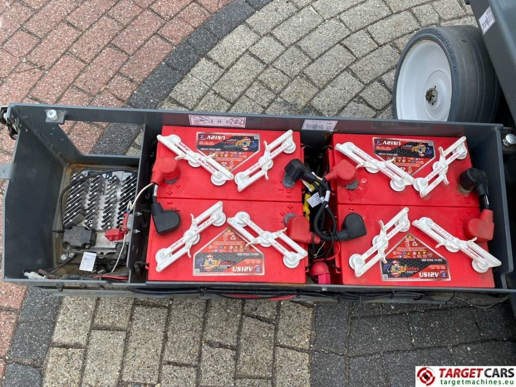 Nůžková plošina SkyJack SJ4740 Electric 4740 Scissor Work Lift 1380cm: obrázek 15