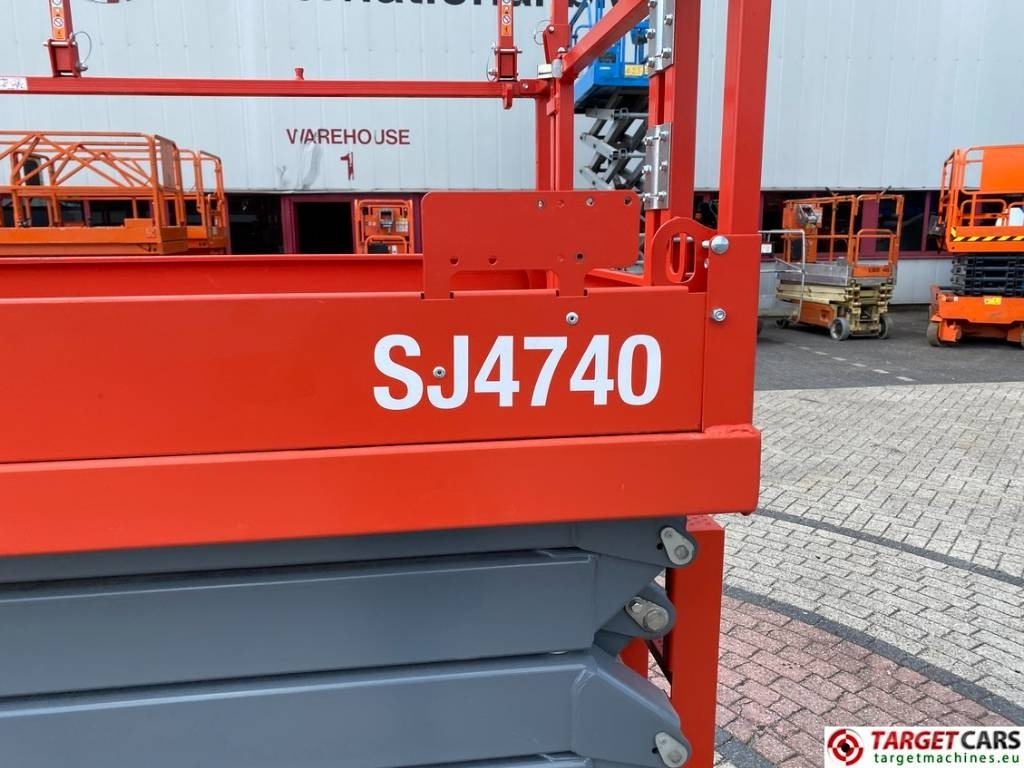 Nůžková plošina SkyJack SJ4740 Electric 4740 Scissor Work Lift 1380cm: obrázek 26