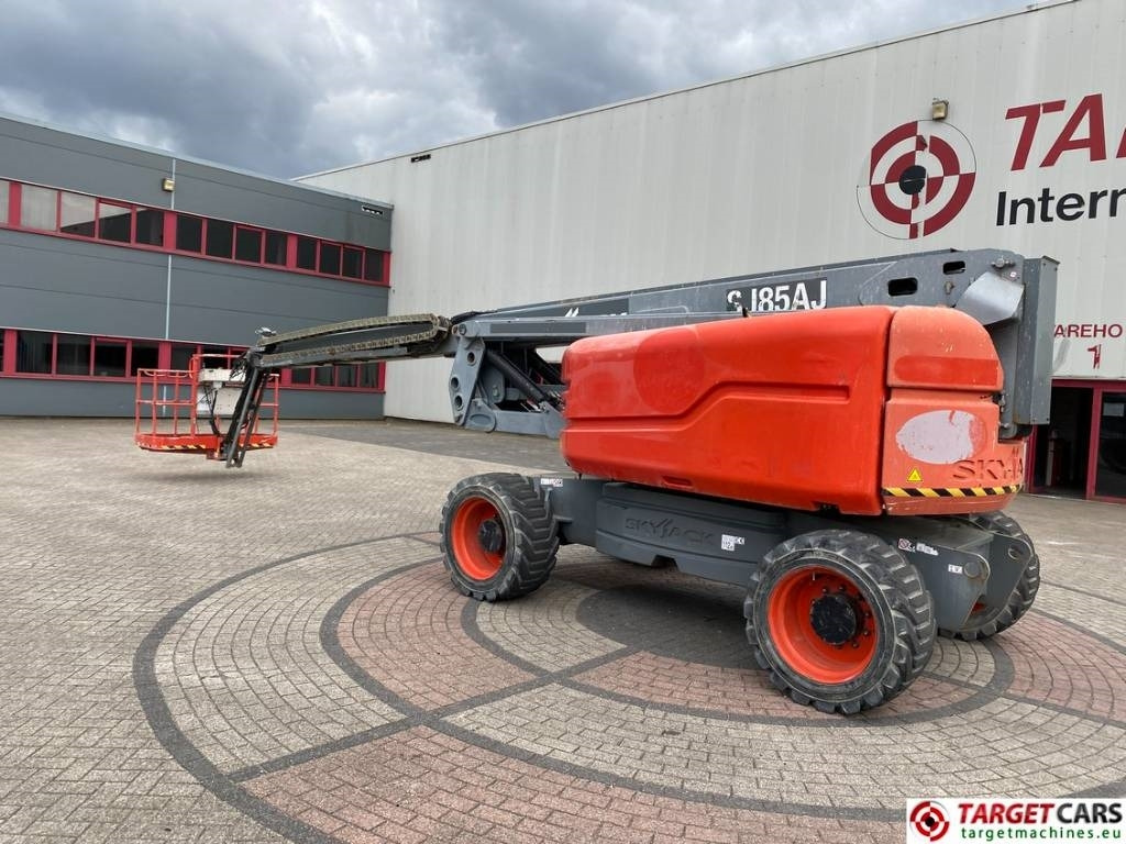 SkyJack SJ85AJ Articulated 4x4 Diesel Boom WorkLift 2791cm - Kloubová plošina: obrázek 4 SkyJack SJ85AJ Articulated 4x4 Diesel Boom WorkLift 2791cm - Kloubová plošina: obrázek 4
