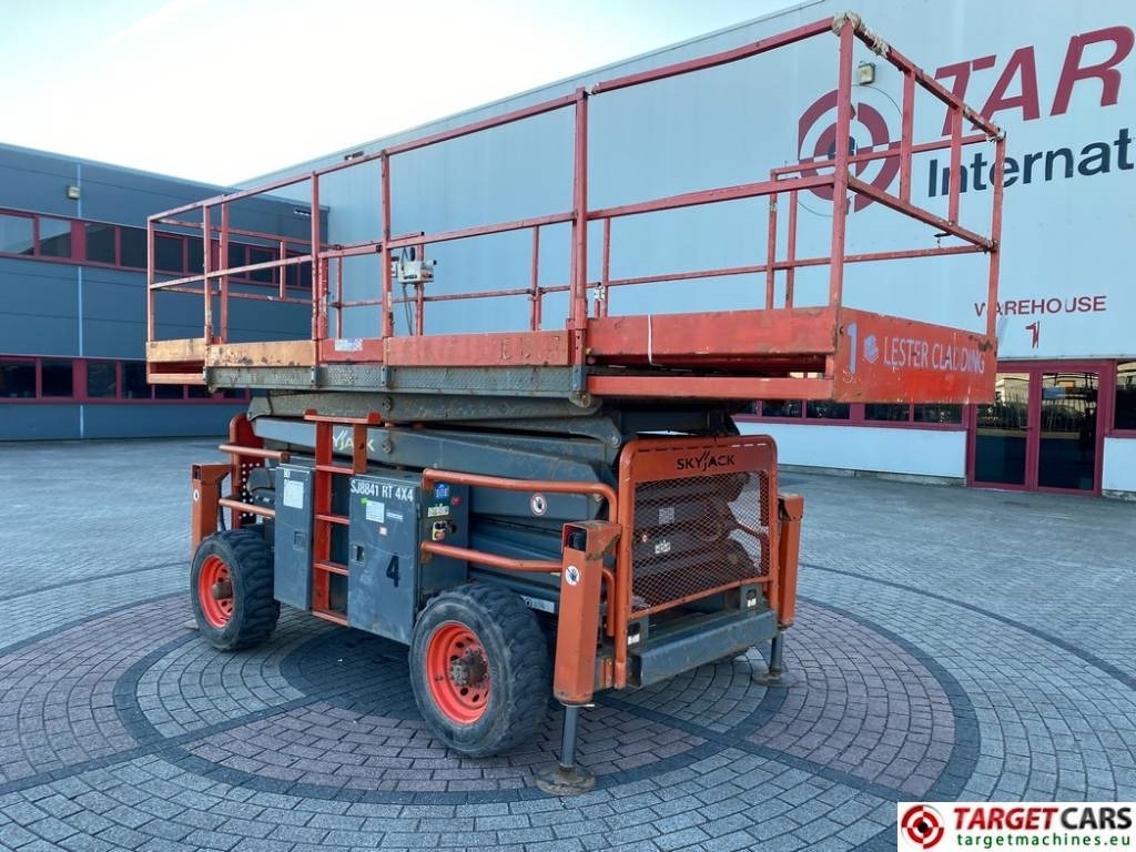 SkyJack SJ8841 RT Diesel 4x4 Scissor Work Lift 1430cm  leasing SkyJack SJ8841 RT Diesel 4x4 Scissor Work Lift 1430cm: obrázek 29