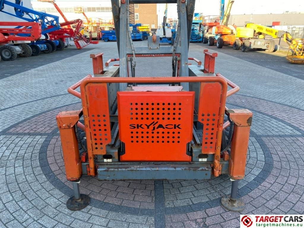 SkyJack SJ8841 RT Diesel 4x4 Scissor Work Lift 1430cm  leasing SkyJack SJ8841 RT Diesel 4x4 Scissor Work Lift 1430cm: obrázek 25