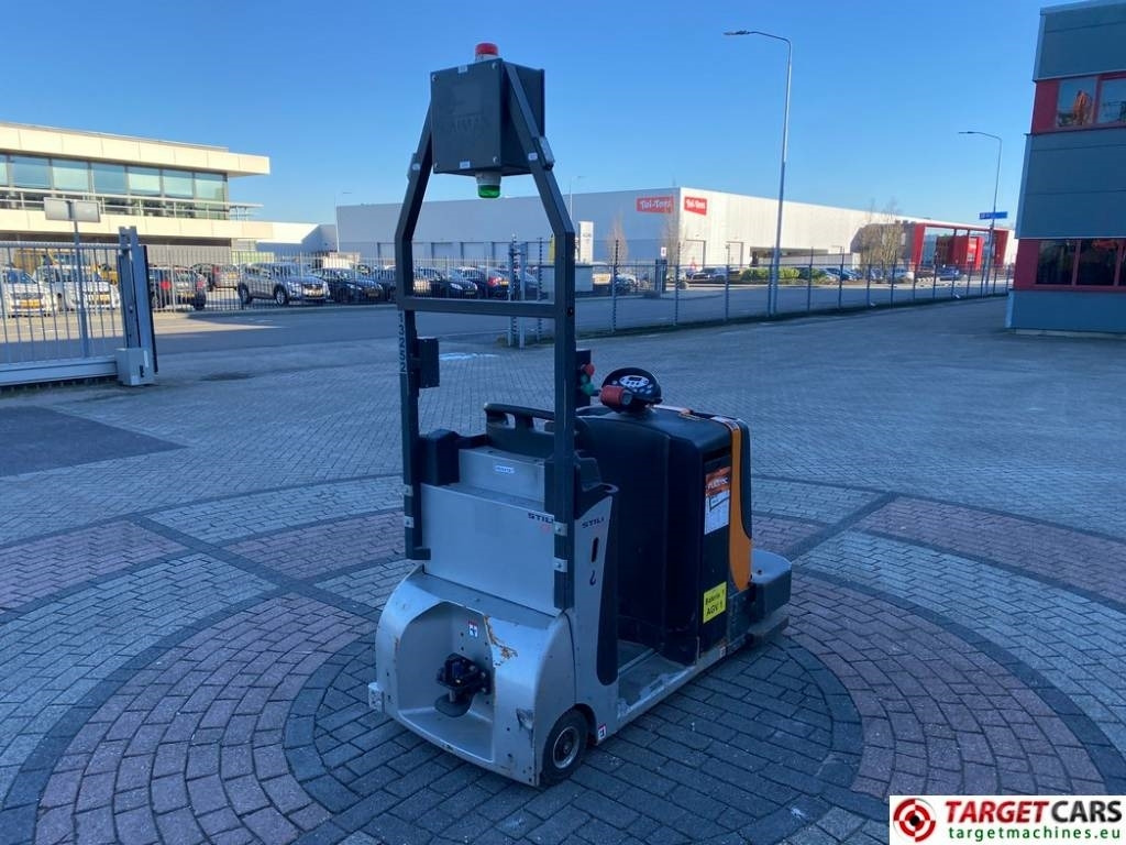 Still CX-T Electric TowTruck Tractor 24V 4000KG Capacity - Elektrický tahač: obrázek 4 Still CX-T Electric TowTruck Tractor 24V 4000KG Capacity - Elektrický tahač: obrázek 4