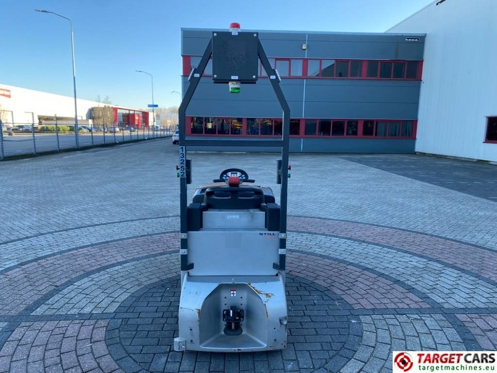 Still CX-T Electric TowTruck Tractor 24V 4000KG Capacity - Elektrický tahač: obrázek 5 Still CX-T Electric TowTruck Tractor 24V 4000KG Capacity - Elektrický tahač: obrázek 5