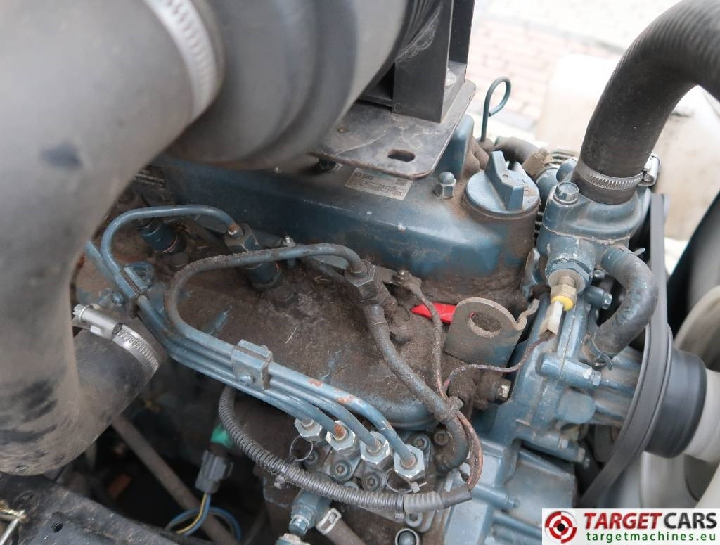 Sekačka na trávu Toro LT3340 3-Gang Hydro 4WD Cylinder Reel Mower: obrázek 17