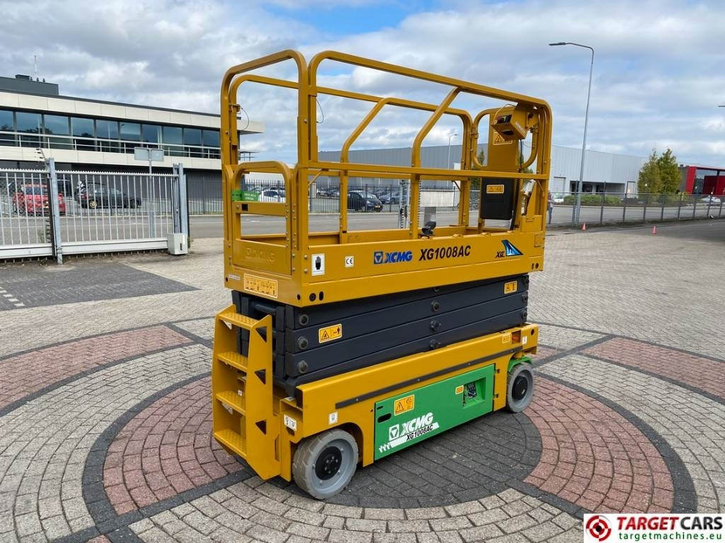XCMG XG1008AC Lithium LI-ION Scissor Work Lift 1000cm  - Nůžková plošina: obrázek 3 XCMG XG1008AC Lithium LI-ION Scissor Work Lift 1000cm  - Nůžková plošina: obrázek 3