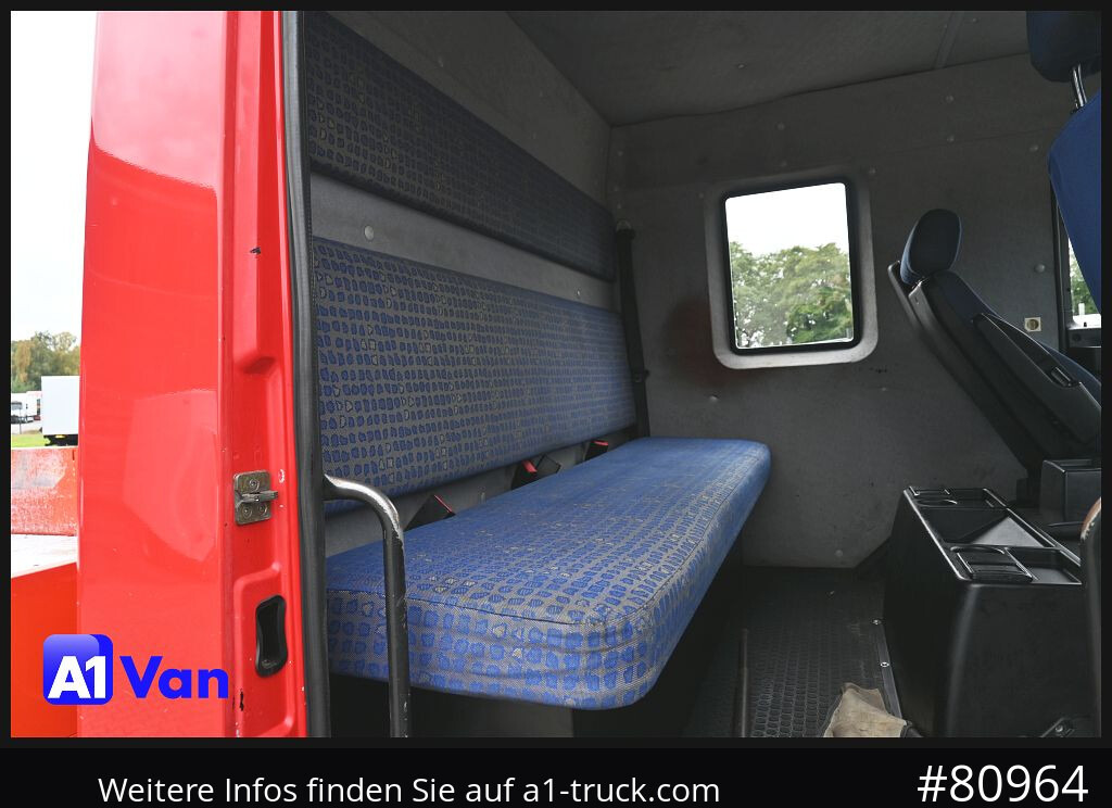 MAN MAN LE 8.180 Pritsche Doka, Automatik, AHK, 6-Sitzer - Dodávka valník, Dodávka s dvojitou kabinou: obrázek 3 MAN MAN LE 8.180 Pritsche Doka, Automatik, AHK, 6-Sitzer - Dodávka valník, Dodávka s dvojitou kabinou: obrázek 3