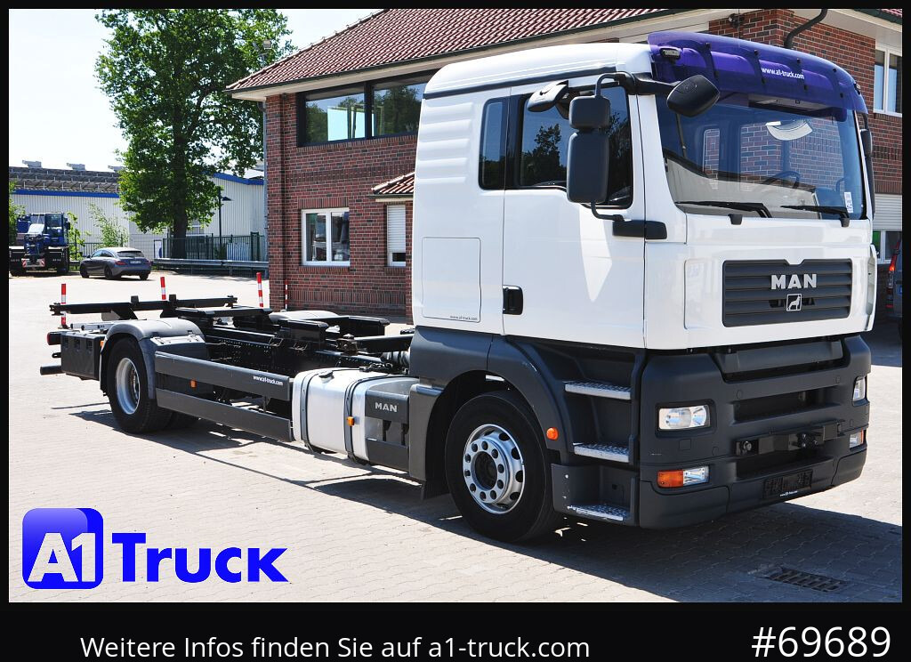 MAN TGA 18,360, BDF, 7,45, 5 Sitzer, 190 tkm - Kontejnérový podvozek/ Výměnná nástavba: obrázek 1 MAN TGA 18,360, BDF, 7,45, 5 Sitzer, 190 tkm - Kontejnérový podvozek/ Výměnná nástavba: obrázek 1