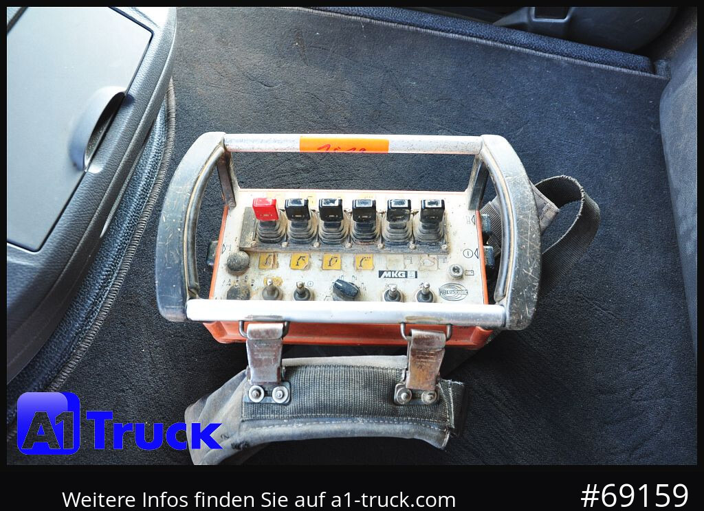 MERCEDES-BENZ Actros 1844 MP3, Kran MKG 291 HP 5+3 Funk, TÜV 06/2026 - Auto s hydraulickou rukou: obrázek 5 MERCEDES-BENZ Actros 1844 MP3, Kran MKG 291 HP 5+3 Funk, TÜV 06/2026 - Auto s hydraulickou rukou: obrázek 5