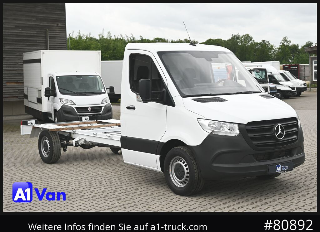 MERCEDES-BENZ Sprinter 317 CDI Fahrgestell, NEU, Klima, Tempomat - Podvozek s kabinou: obrázek 1 MERCEDES-BENZ Sprinter 317 CDI Fahrgestell, NEU, Klima, Tempomat - Podvozek s kabinou: obrázek 1