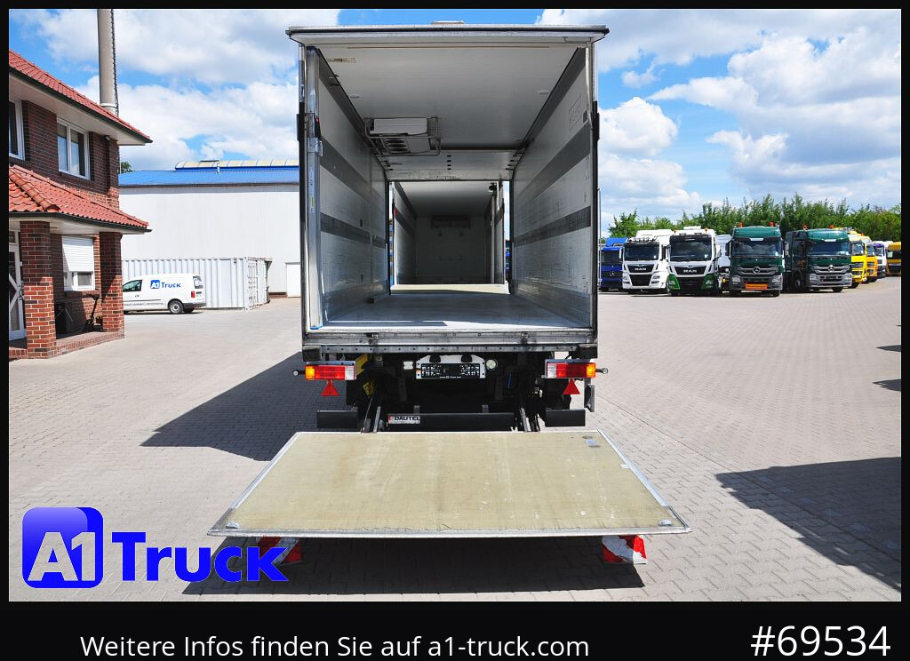 SCHMITZ ZKO 18 Tandem Carrier 850 U durchladbar - Chladírenský přívěs: obrázek 2 SCHMITZ ZKO 18 Tandem Carrier 850 U durchladbar - Chladírenský přívěs: obrázek 2