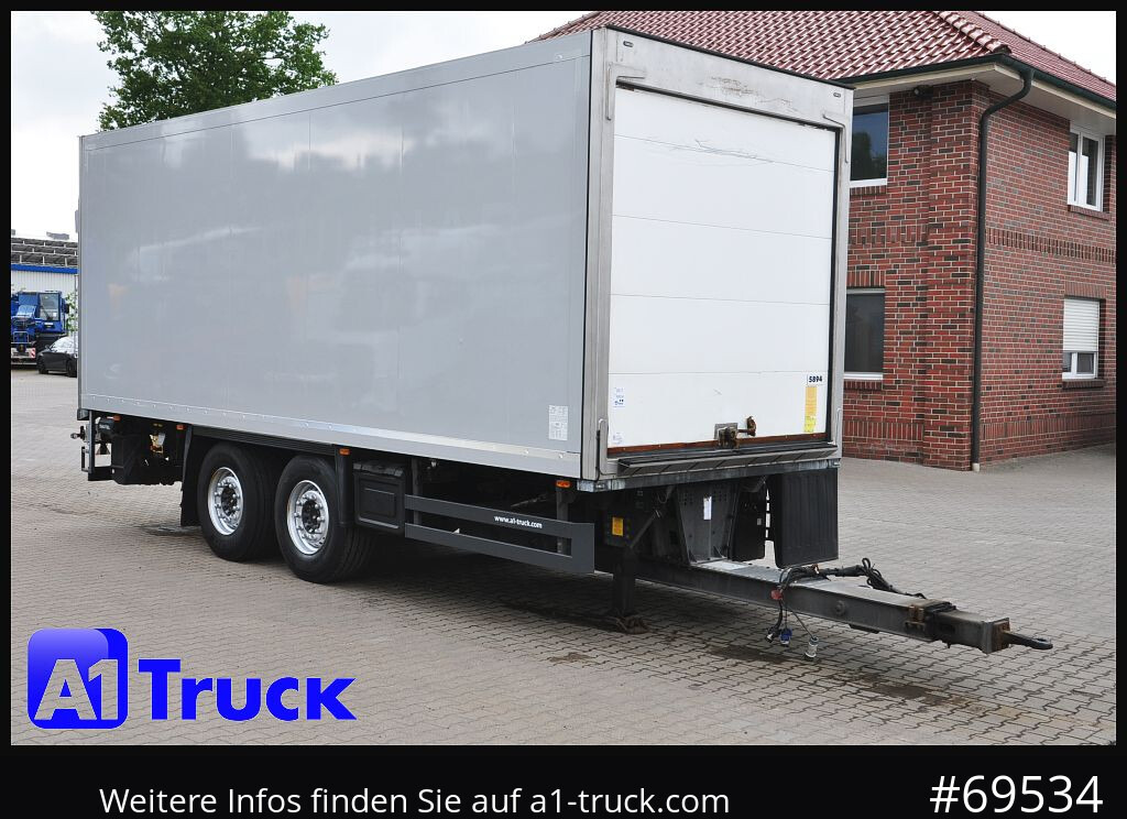 SCHMITZ ZKO 18 Tandem Carrier 850 U durchladbar - Chladírenský přívěs: obrázek 1 SCHMITZ ZKO 18 Tandem Carrier 850 U durchladbar - Chladírenský přívěs: obrázek 1