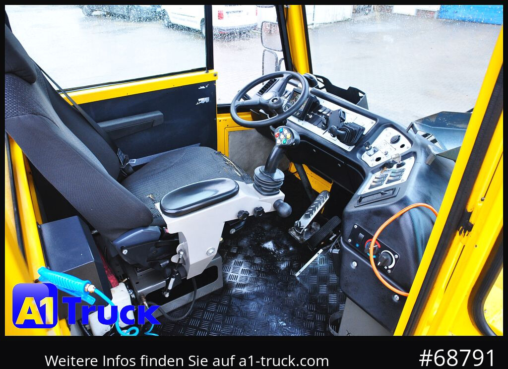 TERBERG Terberg BC 182 Umsetzer, Wiesel, Kamag - Terminálový traktor: obrázek 5 TERBERG Terberg BC 182 Umsetzer, Wiesel, Kamag - Terminálový traktor: obrázek 5