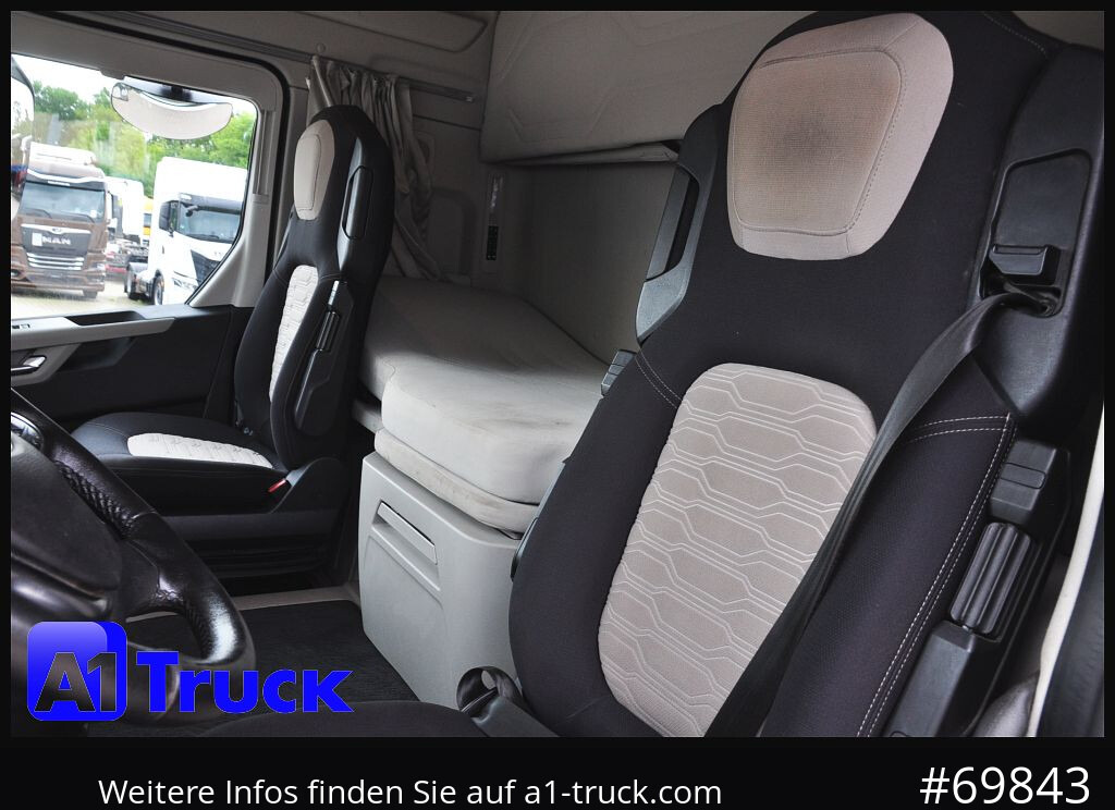 FORD F-MAX 500, Standlklima, Intarder, Alufelgen, - Tahač: obrázek 4 FORD F-MAX 500, Standlklima, Intarder, Alufelgen, - Tahač: obrázek 4