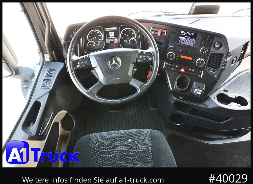 MERCEDES-BENZ 1843 StreamSpace GGVS ADR FL AT - Tahač: obrázek 4 MERCEDES-BENZ 1843 StreamSpace GGVS ADR FL AT - Tahač: obrázek 4