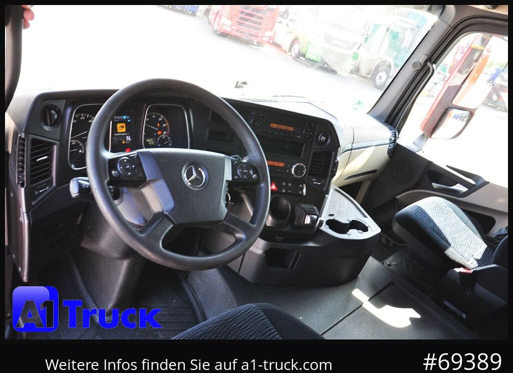 MERCEDES-BENZ Actros 1832, Lowliner, 1 Vorbesitzer - Tahač: obrázek 4 MERCEDES-BENZ Actros 1832, Lowliner, 1 Vorbesitzer - Tahač: obrázek 4