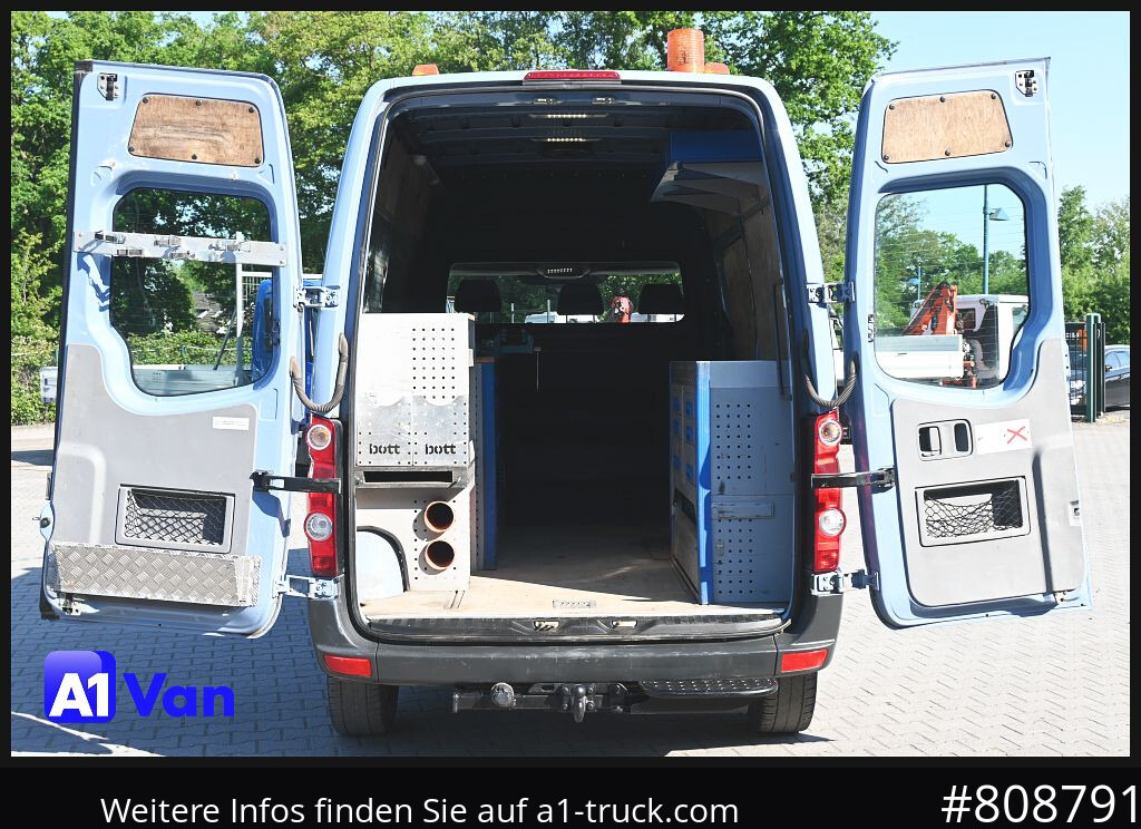 VOLKSWAGEN Crafter 35 L1H2, AHK, Standheizung, Werkstatteinrichtung - Furgon: obrázek 2 VOLKSWAGEN Crafter 35 L1H2, AHK, Standheizung, Werkstatteinrichtung - Furgon: obrázek 2