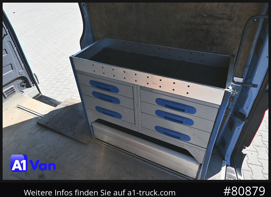 VOLKSWAGEN Crafter 35 L1H2, AHK, Standheizung, Werkstatteinrichtung - Furgon: obrázek 4 VOLKSWAGEN Crafter 35 L1H2, AHK, Standheizung, Werkstatteinrichtung - Furgon: obrázek 4