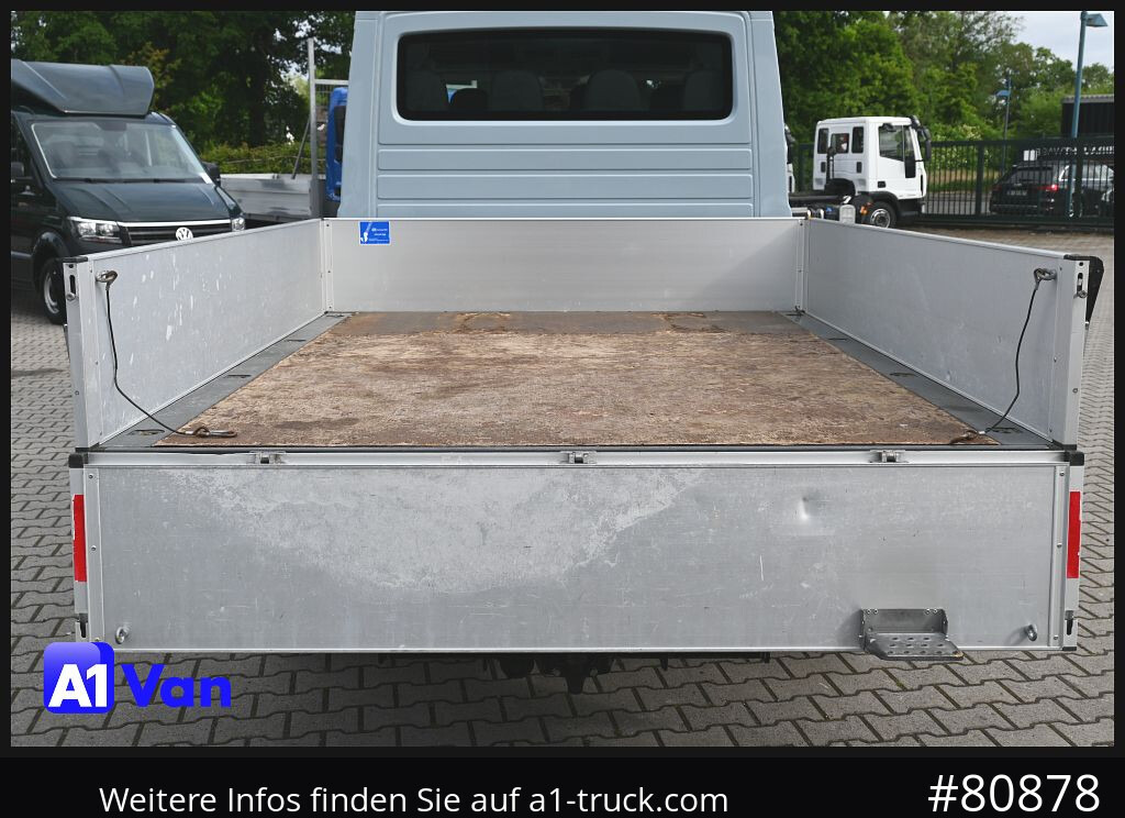 VOLKSWAGEN Crafter 35 Pritsche Doka, AHK, 7-Sitzer, Heckantrieb - Dodávka valník, Dodávka s dvojitou kabinou: obrázek 2 VOLKSWAGEN Crafter 35 Pritsche Doka, AHK, 7-Sitzer, Heckantrieb - Dodávka valník, Dodávka s dvojitou kabinou: obrázek 2