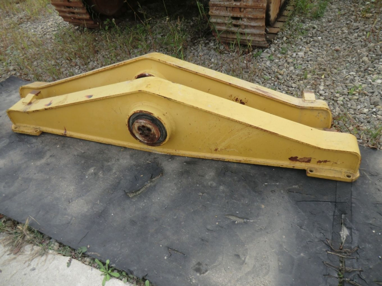 Caterpillar 735 Braccetto destro di collegamento assale centrale e posteriore. (ARM AS RH) - Náprava a díly pro Stavební technika: obrázek 2 Caterpillar 735 Braccetto destro di collegamento assale centrale e posteriore. (ARM AS RH) - Náprava a díly pro Stavební technika: obrázek 2