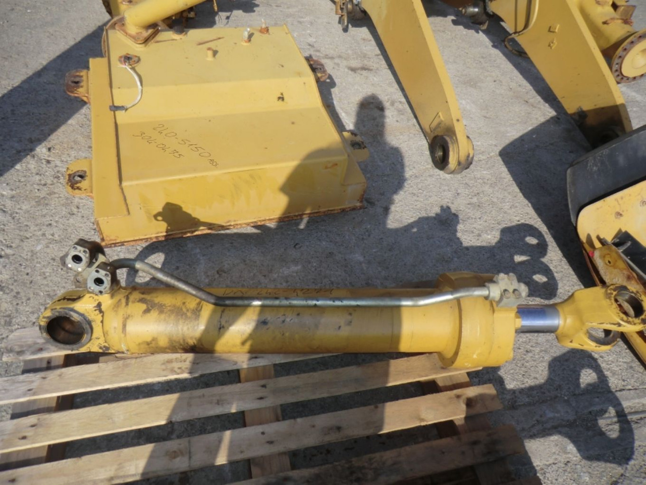Caterpillar 962H cilindro di sollevamento destro - Hydraulický válec pro Stavební technika: obrázek 2 Caterpillar 962H cilindro di sollevamento destro - Hydraulický válec pro Stavební technika: obrázek 2