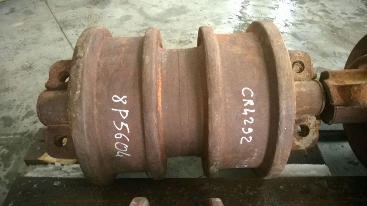 Caterpillar D9G D9H Rulli inferiori a doppia spalla. - Pásy - Rolny pro Stavební technika: obrázek 3 Caterpillar D9G D9H Rulli inferiori a doppia spalla. - Pásy - Rolny pro Stavební technika: obrázek 3