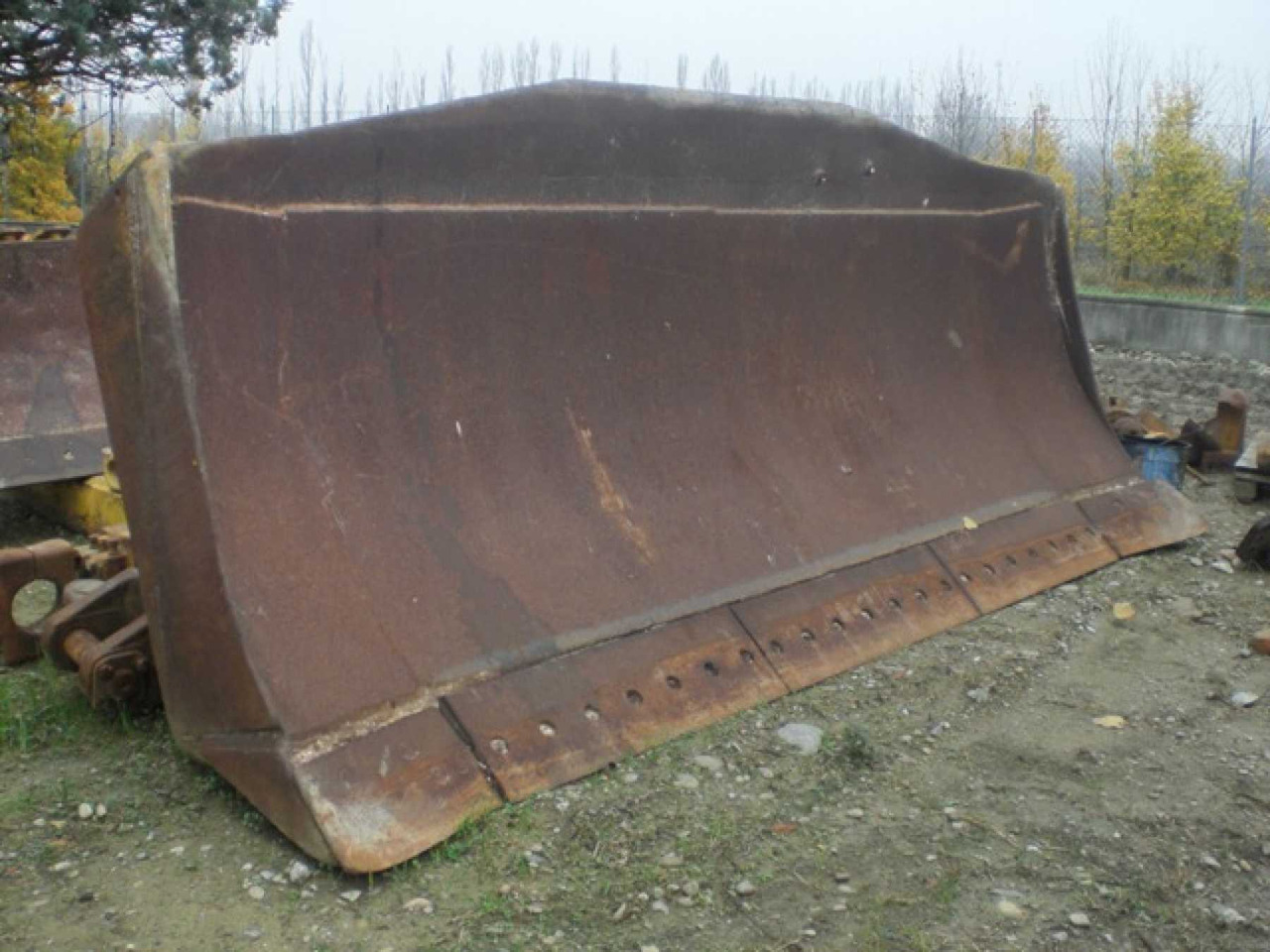 Caterpillar D9H LAMA S CON TILT - Radlice pro Buldozer: obrázek 1 Caterpillar D9H LAMA S CON TILT - Radlice pro Buldozer: obrázek 1