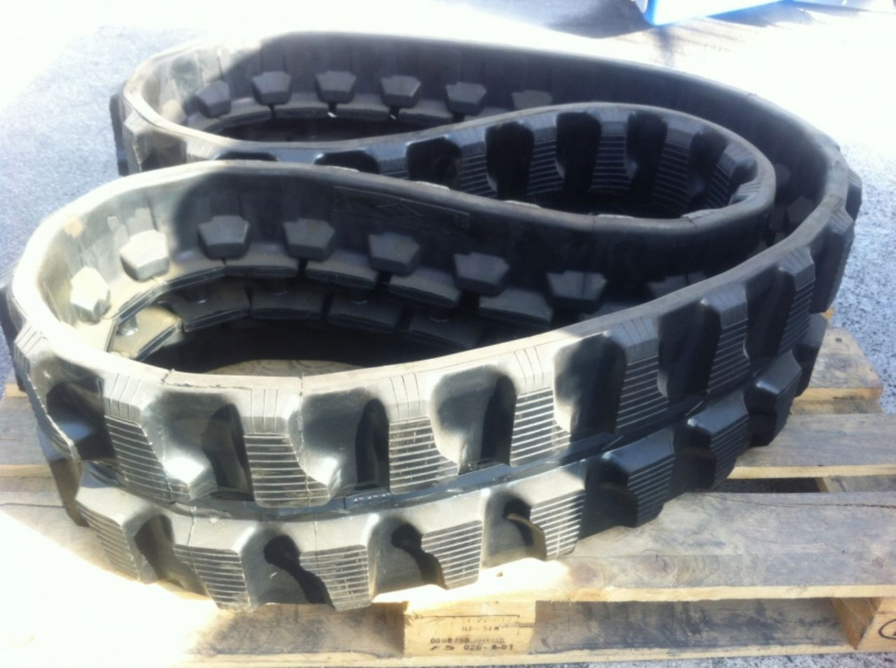 ITR 300X109X41 WKX Cingolo in gomma nuovo - Pásy pro Stavební technika: obrázek 1 ITR 300X109X41 WKX Cingolo in gomma nuovo - Pásy pro Stavební technika: obrázek 1