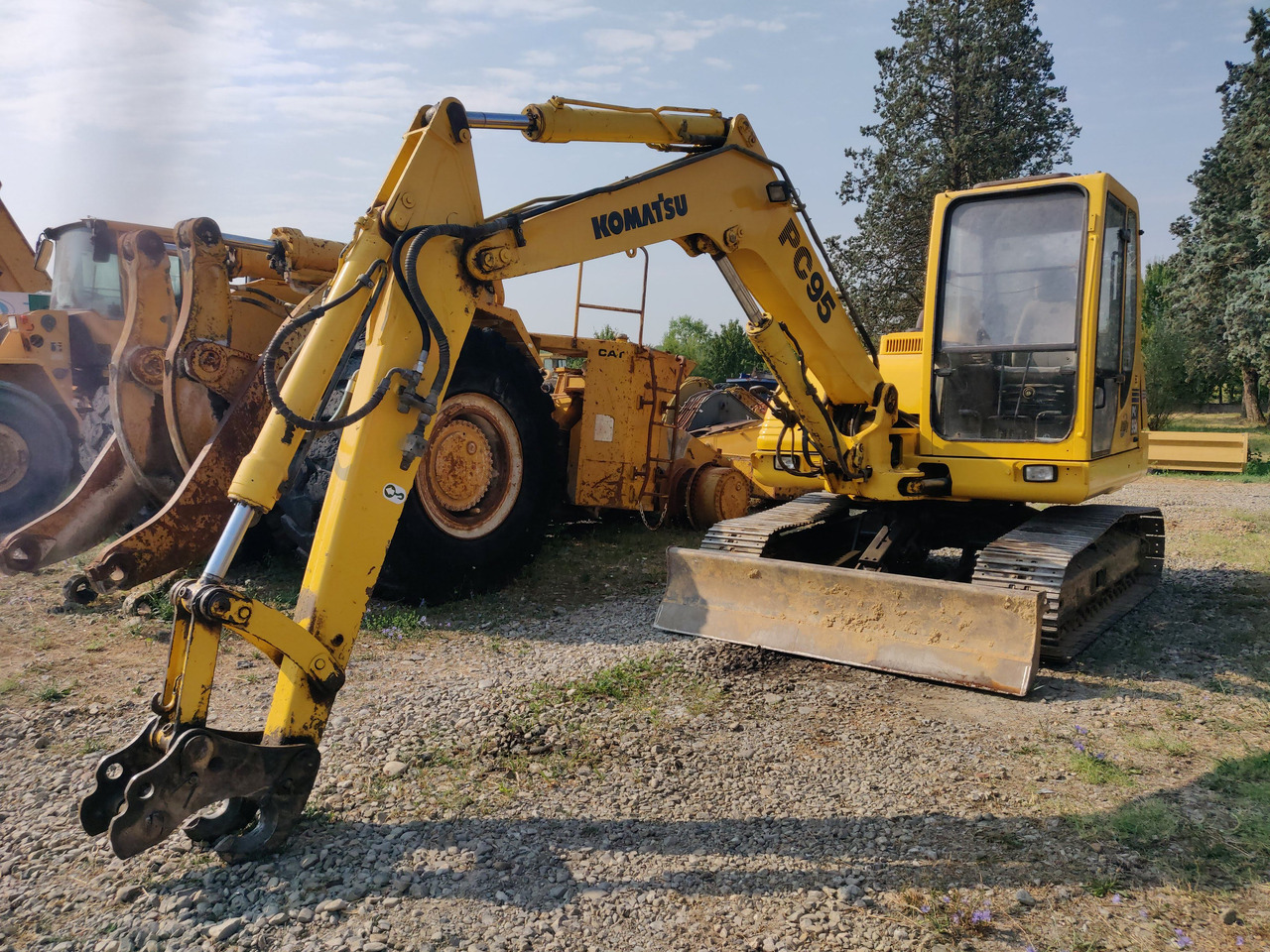 KOMATSU PC95R-2 - Mini rýpadlo: obrázek 1 KOMATSU PC95R-2 - Mini rýpadlo: obrázek 1