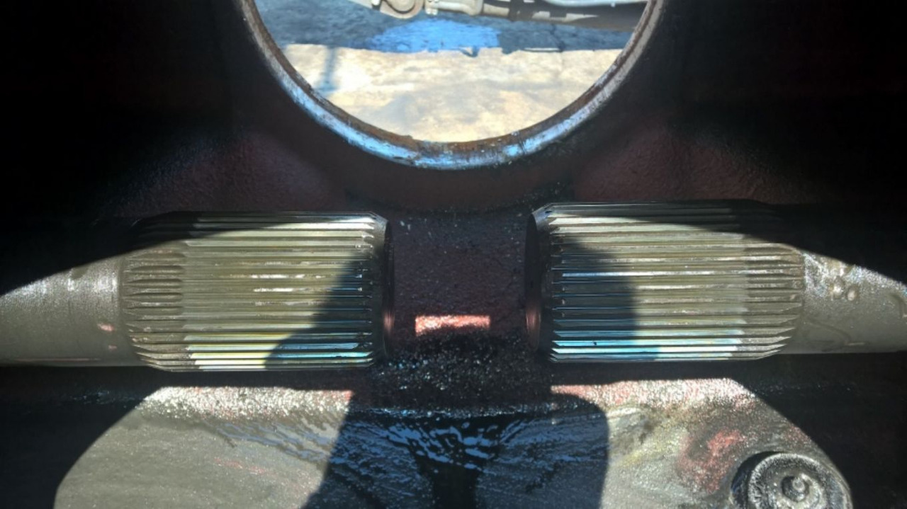 PERLINI DP655 ASSALE COMPLETO DI RIDUTTORI - Transmise pro Stavební technika: obrázek 5 PERLINI DP655 ASSALE COMPLETO DI RIDUTTORI - Transmise pro Stavební technika: obrázek 5