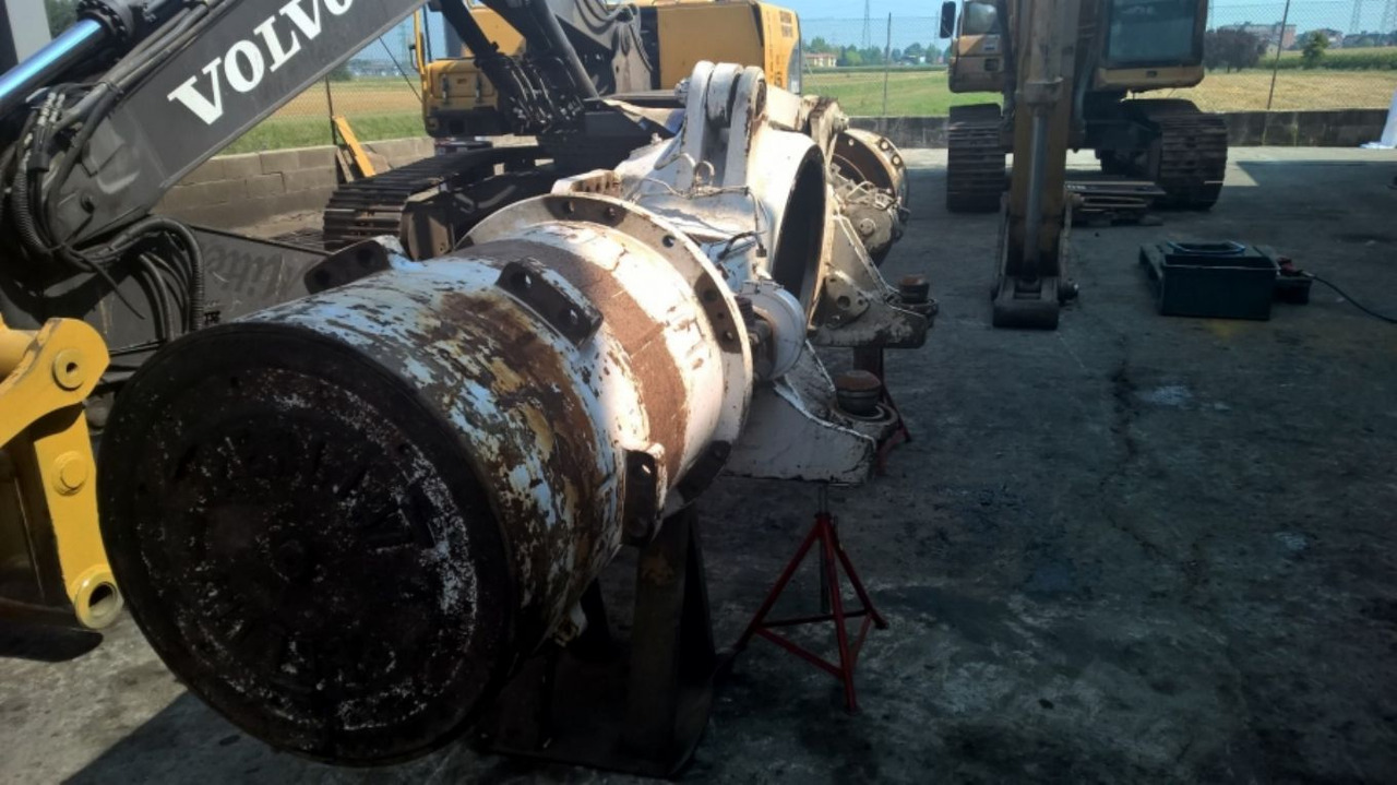 PERLINI DP655 ASSALE COMPLETO DI RIDUTTORI - Transmise pro Stavební technika: obrázek 4 PERLINI DP655 ASSALE COMPLETO DI RIDUTTORI - Transmise pro Stavební technika: obrázek 4