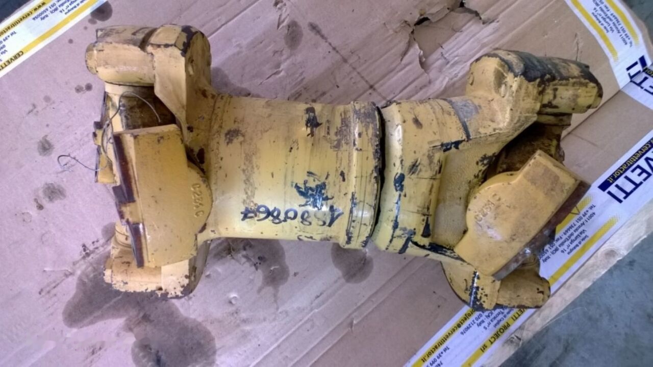 Kardan PROPELLER SHAFT (shaft gp - hitch drive) (1880867): obrázek 1