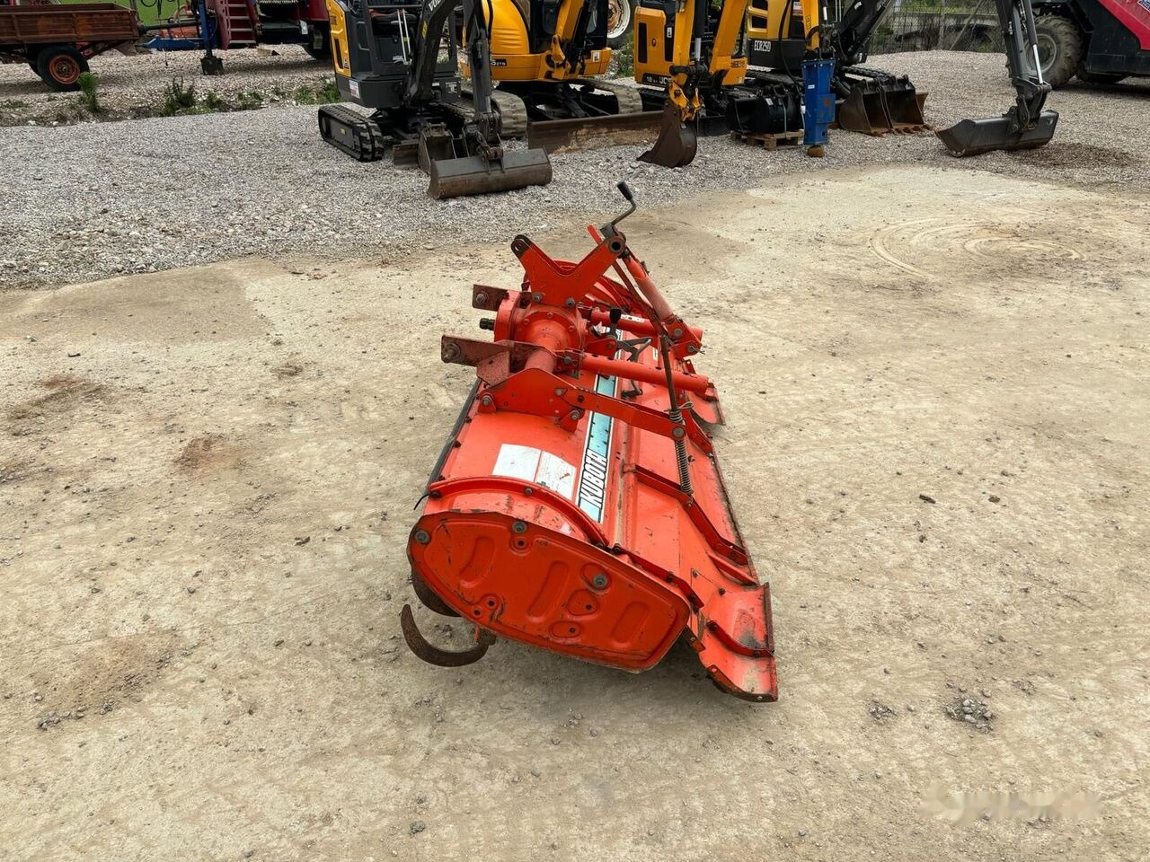 Kubota R 15 N - Rotavátor: obrázek 3 Kubota R 15 N - Rotavátor: obrázek 3