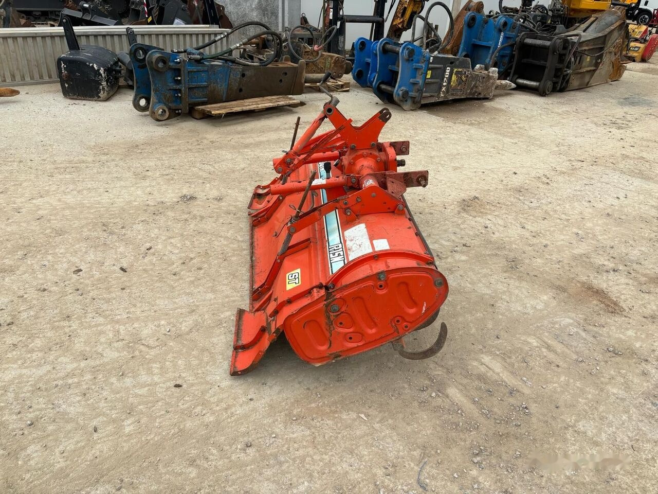 Kubota R 15 N - Rotavátor: obrázek 2 Kubota R 15 N - Rotavátor: obrázek 2