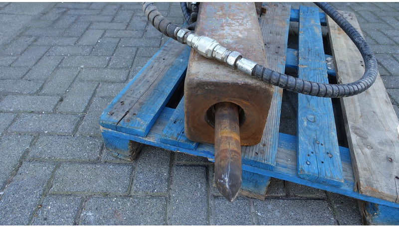 Atlas-Copco CP150 Gewichtsklasse kraan 2-5ton - Hydraulické kladivo: obrázek 3 Atlas-Copco CP150 Gewichtsklasse kraan 2-5ton - Hydraulické kladivo: obrázek 3